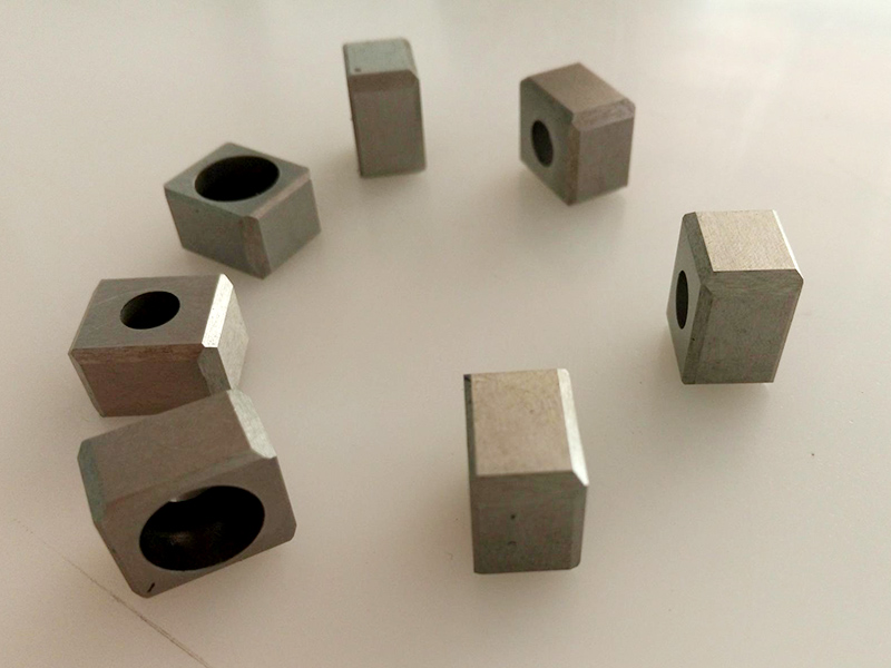 加工中心材料越硬轉(zhuǎn)速是不是轉(zhuǎn)速越低？